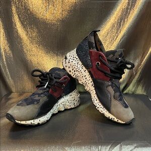 Steve Madden Multicolor Camouflage Sneakers